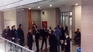 Metrobüste tacize 7 yıl 6 ay hapis...Duruşma sonrası ortalık karıştı