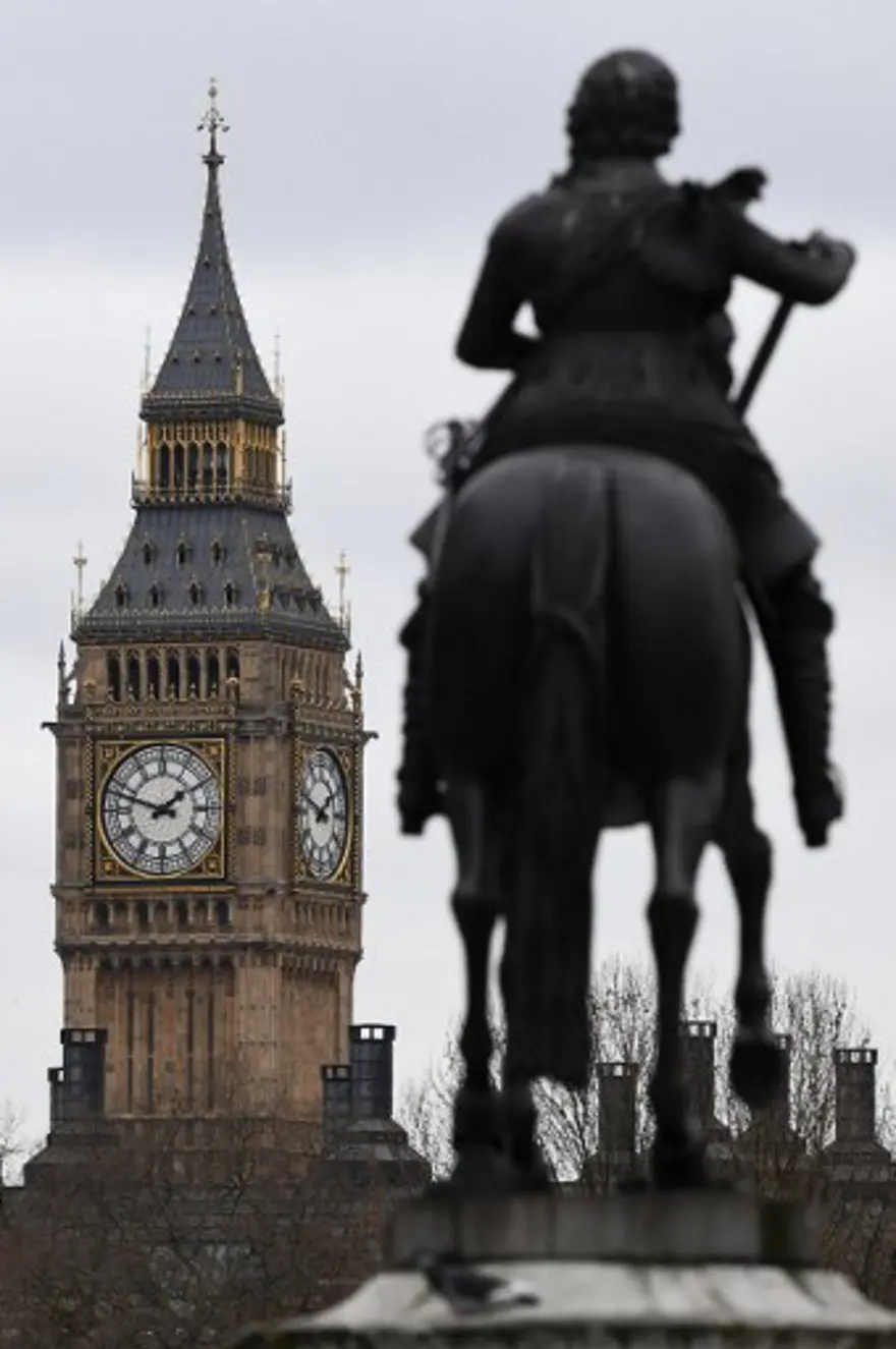 Big Ben son kez çaldı (4 yıl susacak) 11 Big Ben son kez çaldı (4 yıl susacak) 11