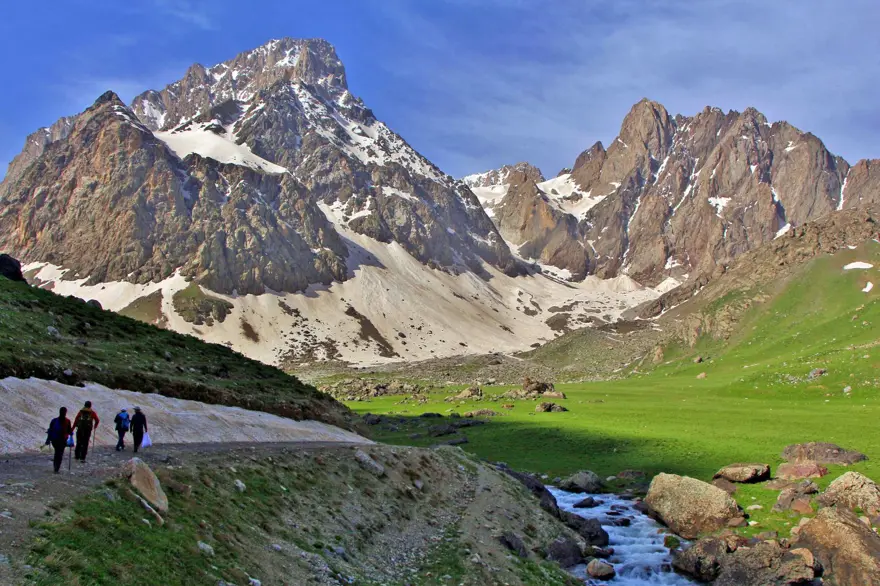 Hakkari'de Cilo Dağları ve Sat Buzul Göllleri milli park olma yolunda 1