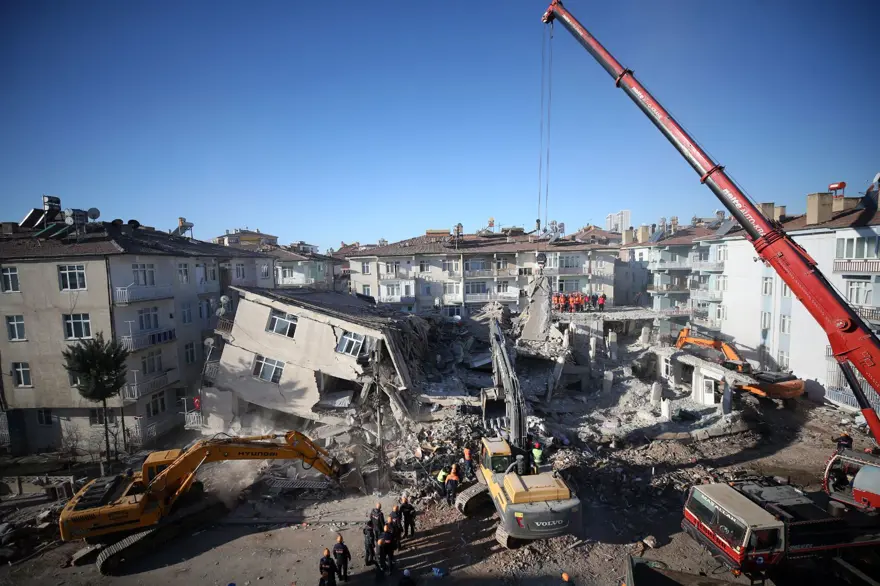 Elazığ deprem bölgesinden son görüntüler 9 Elazığ deprem bölgesinden son görüntüler 9