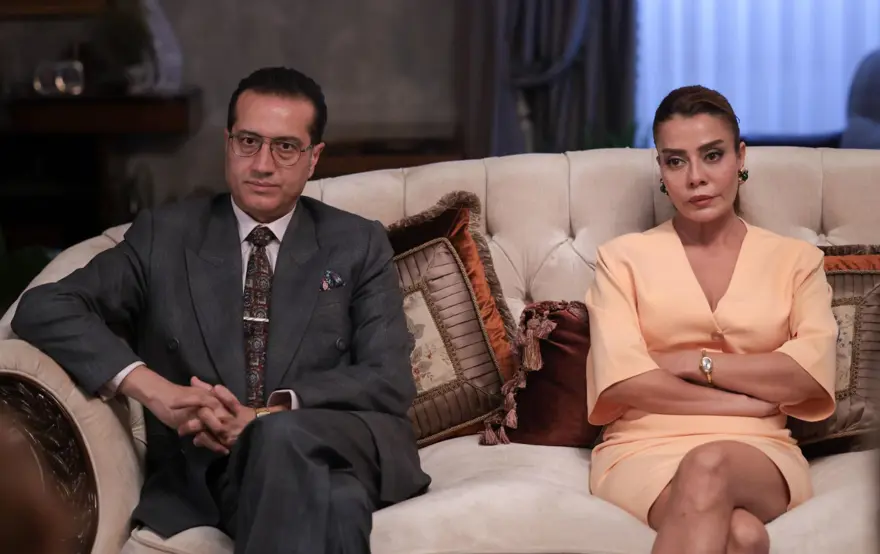 Kral Kaybederse'de Kenan Baran'dan dengeleri değiştiren hamle 1