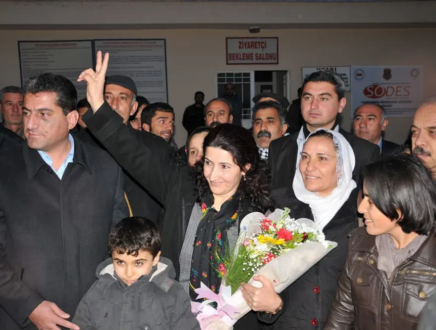 BDP'li vekiller tahliye edildi 4