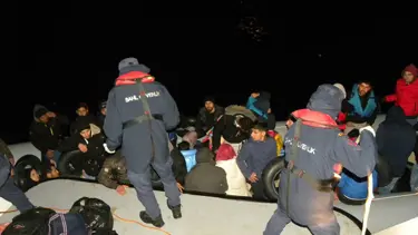 Yunanistan ölüme terk etti, Türk Sahil Güvenliği kurtardı