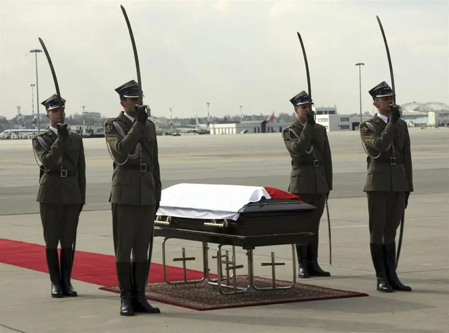 Uçak neden düştü? 4