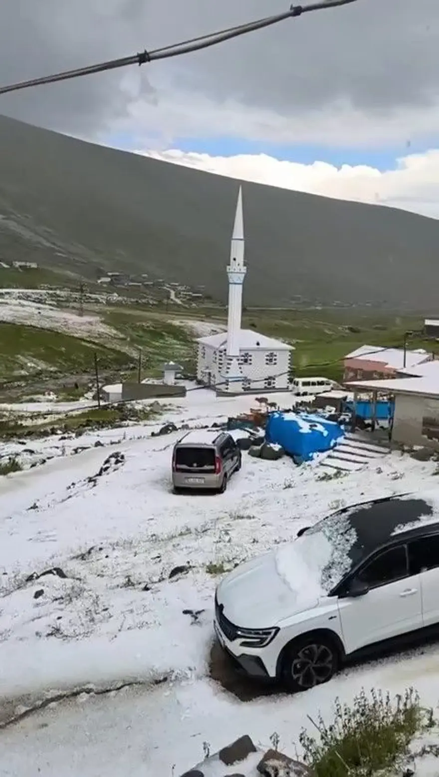 Ovit Yaylası'na Haziran ayında kar sürprizi 1