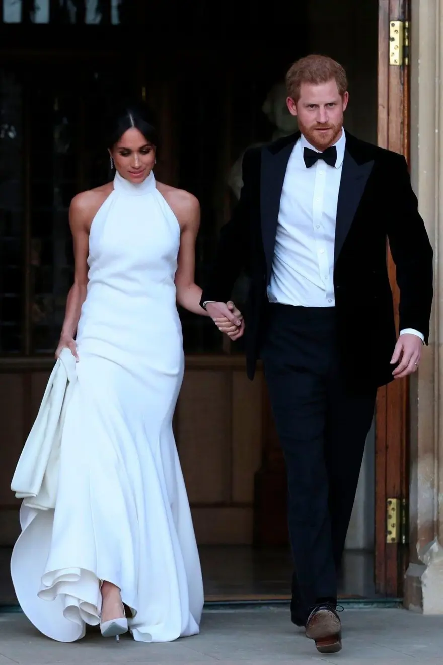 Meghan Markle ve Prens Harry sert çıktı: ‘Kraliyet’ kelimesiKraliçe’nin malı değil 