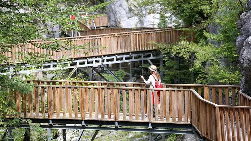 "HORMA KANYONU'NU AYDA 80 BİNDEN FAZLA KİŞİ ZİYARET EDİYOR" 8 "HORMA KANYONU'NU AYDA 80 BİNDEN FAZLA KİŞİ ZİYARET EDİYOR" 8