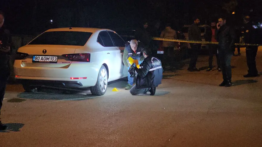 Lüks sitede maskeli dehşet: Ortalığı ateşe verip, güvenliğin kafasına silah dayadı 4