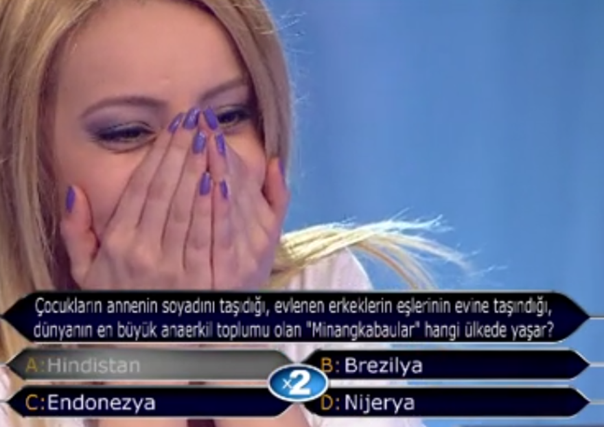 Kim Milyoner Olmak İster'e damga vuran soru: Minangkabaular hangi ülkede yaşar 3