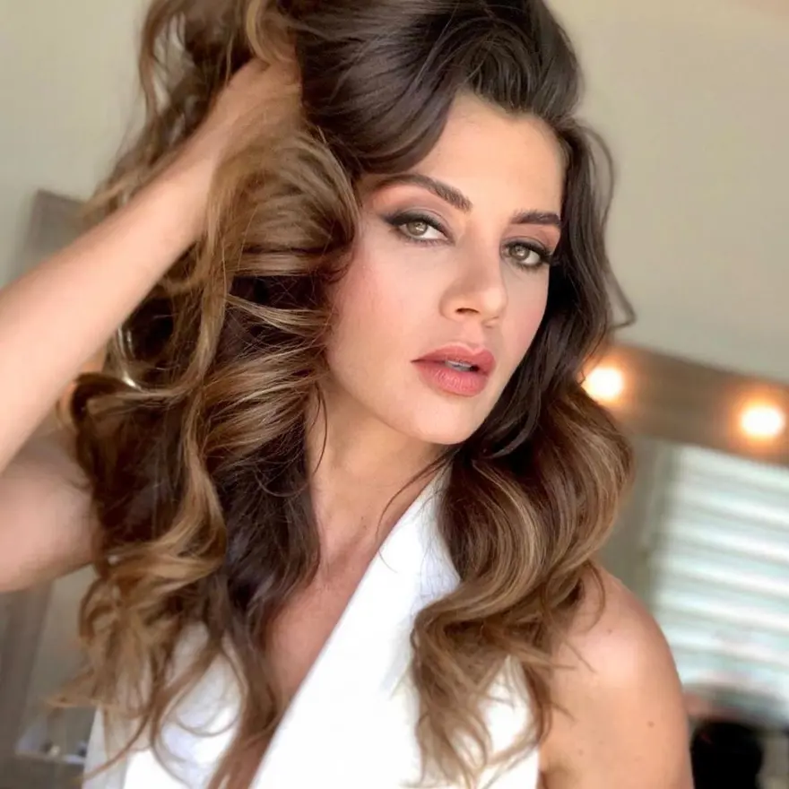 Gökçe Bahadır'ın boğaz manzaralı evinin kirası dudak uçuklattı 1