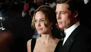 Brad Pitt ile Angelina Jolie terapiden vazgeçti Brad Pitt ile Angelina Jolie terapiden vazgeçti