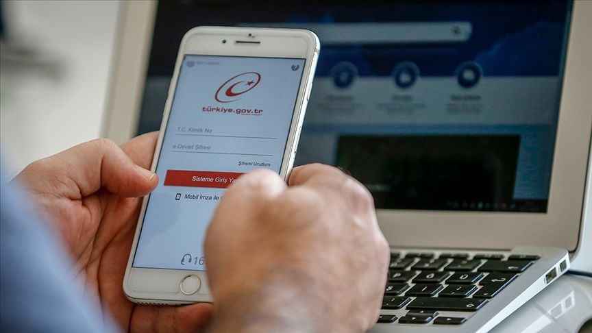2024 yılında CİMER'e 4,5 milyon başvuru yapıldı: En çok sorulan soru "Saat kaçta doğdum?’ oldu