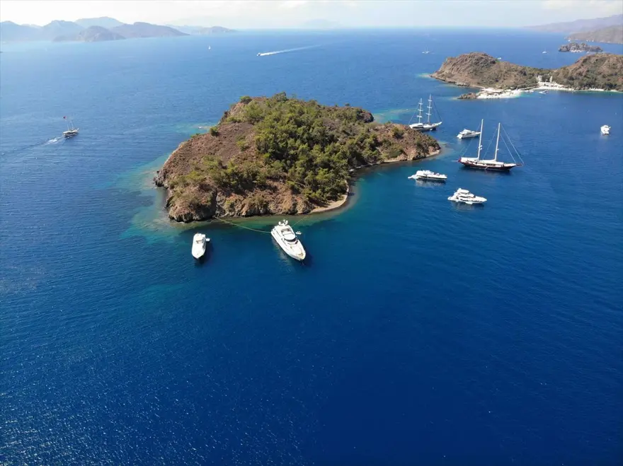 Muğla'nın el değmemiş koyları mavi yolculuk tutkunlarını ağırlıyor 7
