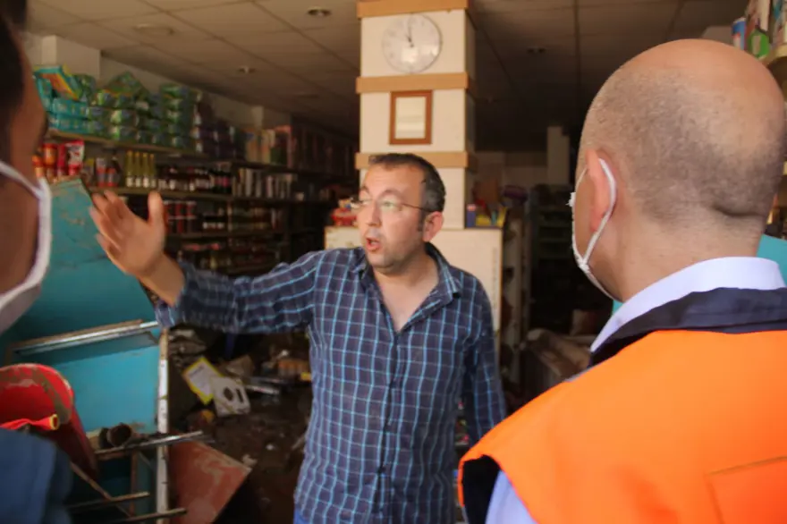 Kimisi altınlarının kimisi de alacaklarının peşinde 8