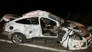 Uşak'ta TIR ile otomobil çarpıştı: Bir kişi öldü, bir kişi yaralı