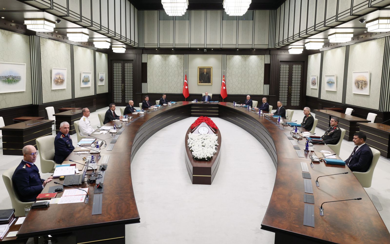 Yüksek Askeri Şura kararları Resmi Gazete'de