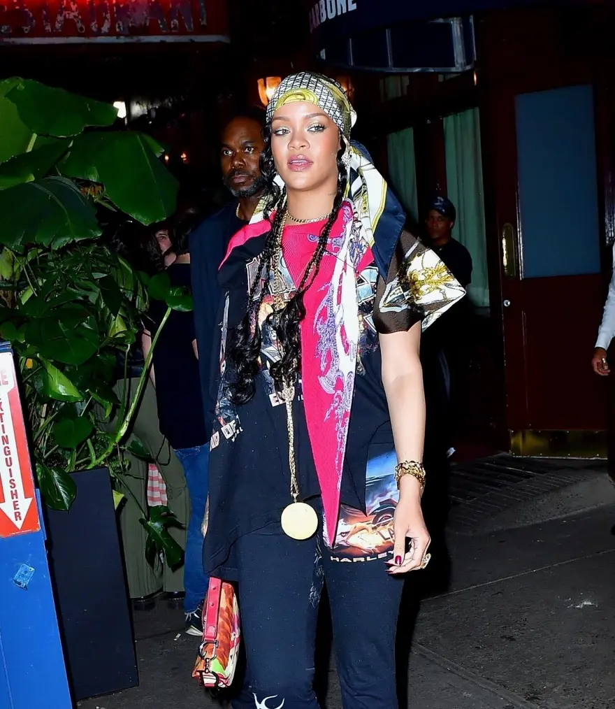 Rihanna, Madonna ve Justin Bieber yemekte buluştu 1