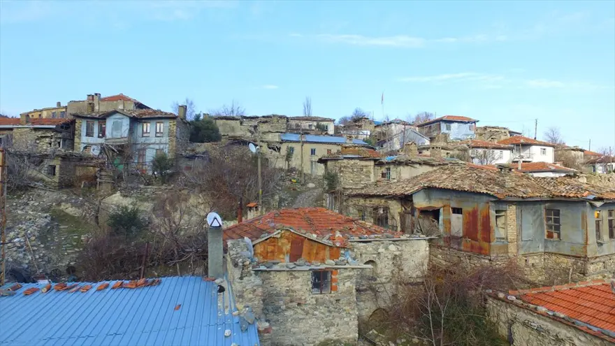 Helenistik dönemde kurulan Attouda Antik Kenti'nde yaşam devam ediyor 5