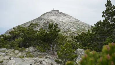 Kazdağları'nın zirvesi Sarıkız, fotoğraf tutkunlarının ilgisini çekiyor