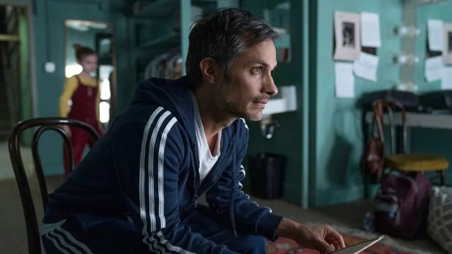 42. Station Eleven (2021) 9