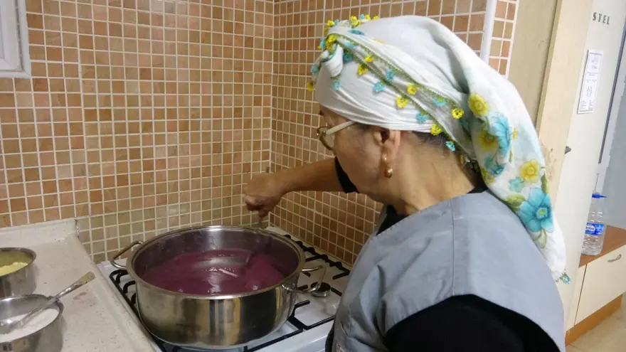 Giresunluların favori tatlısı! Sadece kokulu üzümler kullanılarak yapılıyor: Tadını şimdilerde çok az kişi biliyor 1