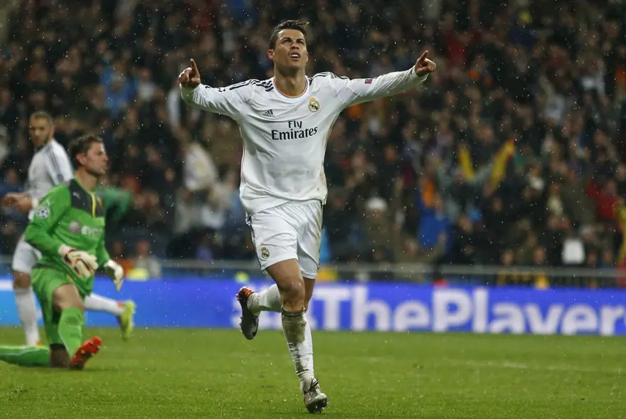 Real yarı finale göz kırptı 30 Real yarı finale göz kırptı 30