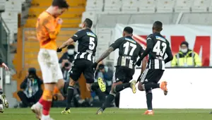 Yılın ilk derbisinde kazanan Beşiktaş