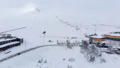 Erciyes'te kar kalınlığı 110 santimetreye ulaştı