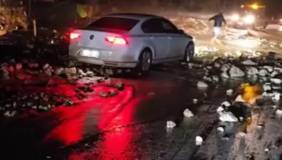 Antalya teyakkuzda: Kumluca ve Finike'de su baskınları