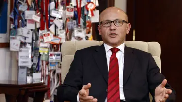 KKTC'de yeni lider Mehmet Ali Talat