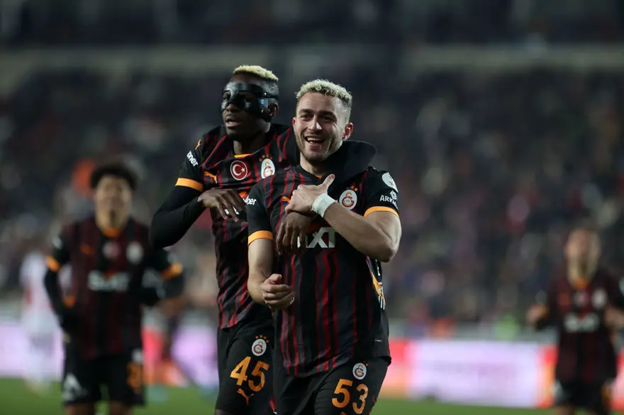 Galatasaray'ın sermaye artırımı kabul edildi: 1 milyar 728 milyon TL'lik gelir 1 Galatasaray'ın sermaye artırımı kabul edildi: 1 milyar 728 milyon TL'lik gelir 1