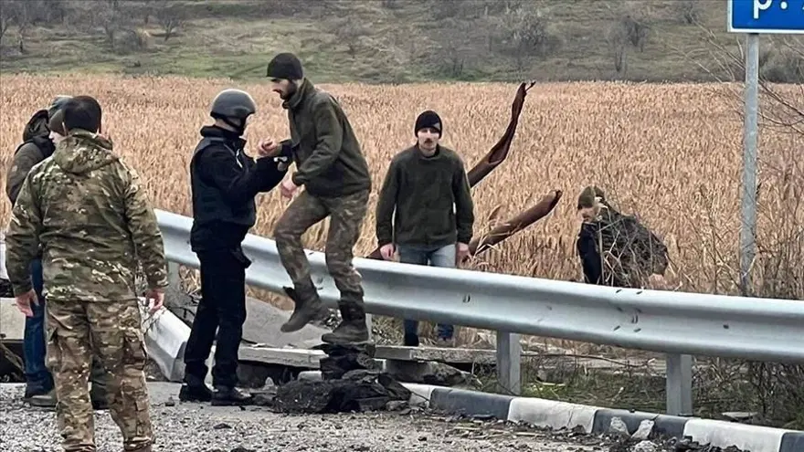 ESİR TAKASI 5 ESİR TAKASI 5