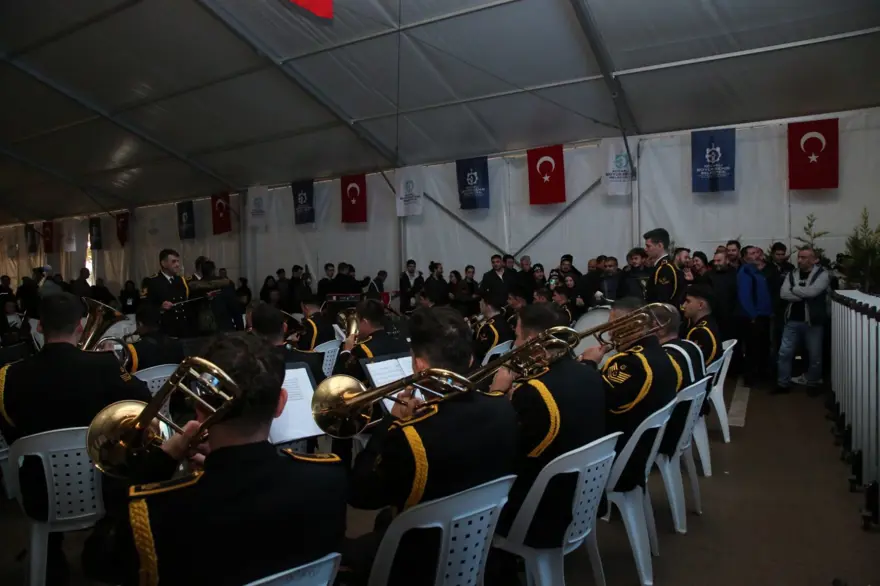 TCG Anadolu, Kocaeli’de ziyarete açıldı 7 TCG Anadolu, Kocaeli’de ziyarete açıldı 7