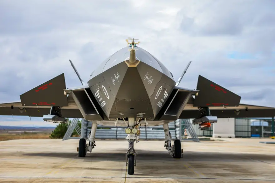 Bayraktar Kızılelma ilk atış testini tamamladı: Yerli mühimmatla tam isabet 4 Bayraktar Kızılelma ilk atış testini tamamladı: Yerli mühimmatla tam isabet 4