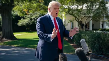 Trump, canlı yayınında seçmenlerin sorularını yanıtladı