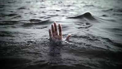 16 yaşındaki çocuk serinlemek için girdiği suda boğuldu