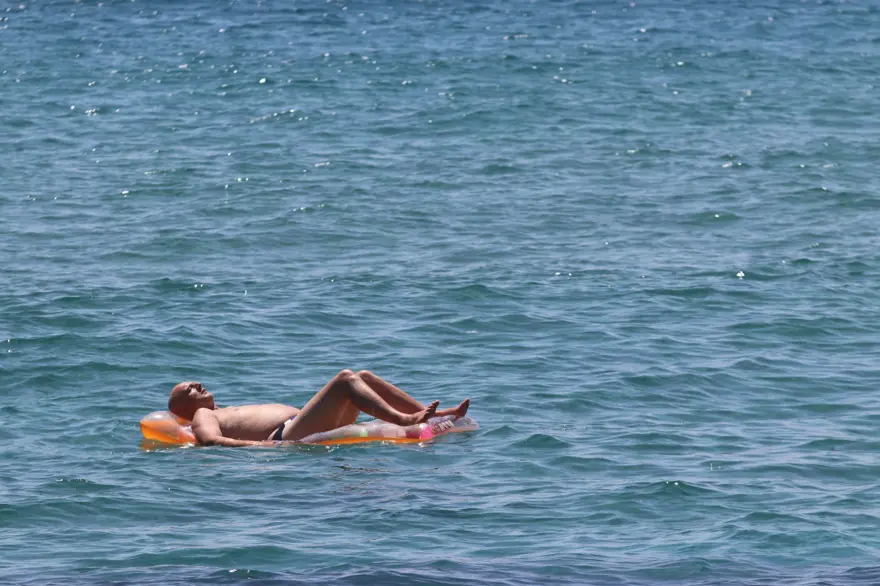 Deniz salyası sonrası yaz turizminde tatilcilerin tercihi Akdeniz oldu 2 Deniz salyası sonrası yaz turizminde tatilcilerin tercihi Akdeniz oldu 2