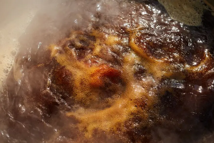 Kazanda kaynatılıp paylaşılıyor: Bereket getirdiğine inanılıyor 3 Kazanda kaynatılıp paylaşılıyor: Bereket getirdiğine inanılıyor 3