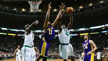 Celtics, Lakers'ı avladı