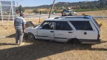 Karaman’da otomobil takla attı: 2 yaralı