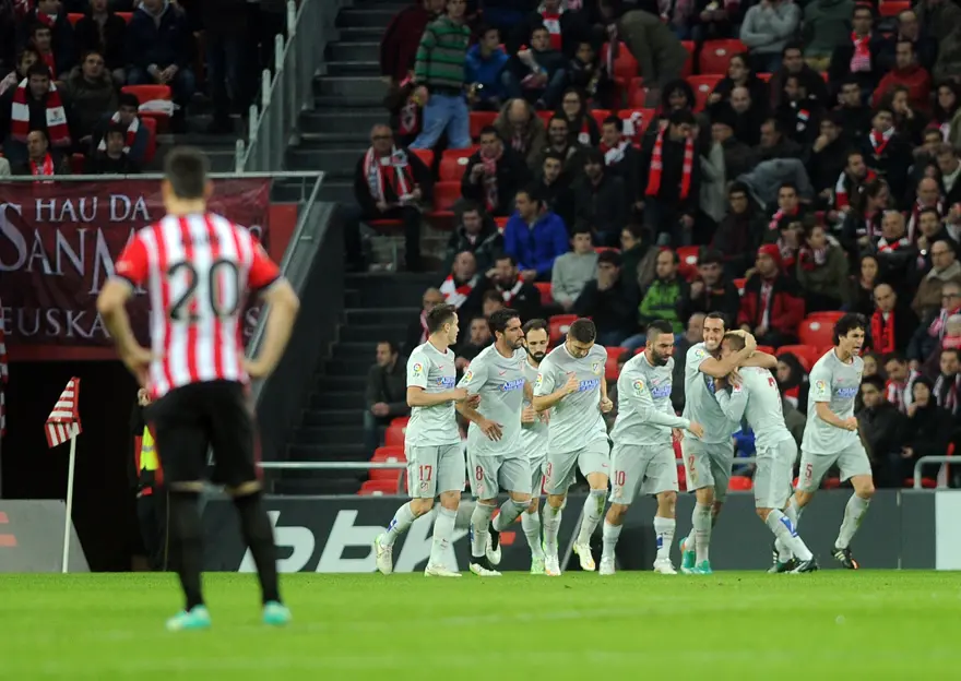 Atletico ezdi geçti 8