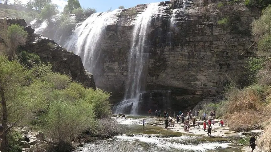 Türkiye'nin en büyüğü 'Tortum Şelalesi' artık 24 saat gezilebiliyor 2
