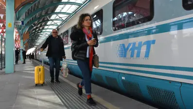 Ankara-Sivas hızlı tren seferlerine yoğun ilgi
