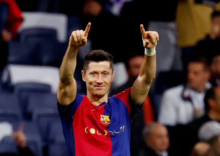 Robert Lewandowski, Ronaldo ve Messi'nin sınfını hedefliyor: Bu başarıyı yakalayan 3. futbolcu olabilir! 