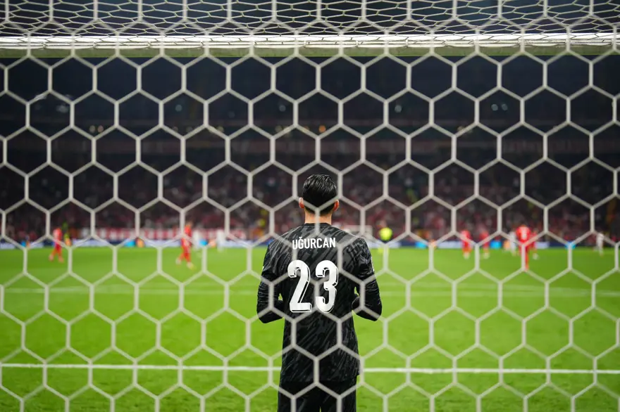 A Milli Takım avantajı yakaladı: Bir cezalı bir sakatlık! 10