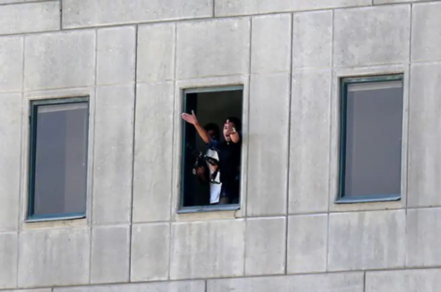 İran Meclisi ve Humeyni Türbesi'nde saldırı 25 İran Meclisi ve Humeyni Türbesi'nde saldırı 25