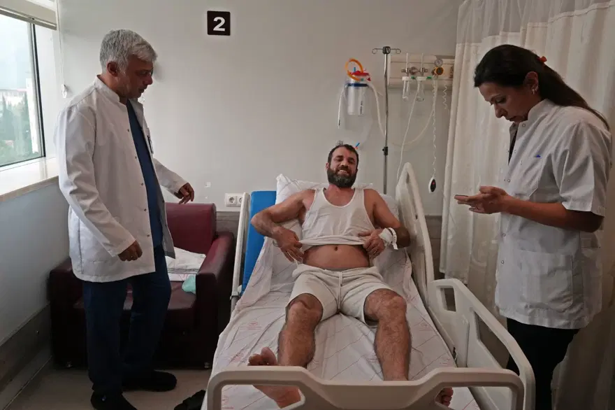 Hapşırık ve öksürük krizine girince grip sandı! Hastanede hayatının şokunu yaşadı 4