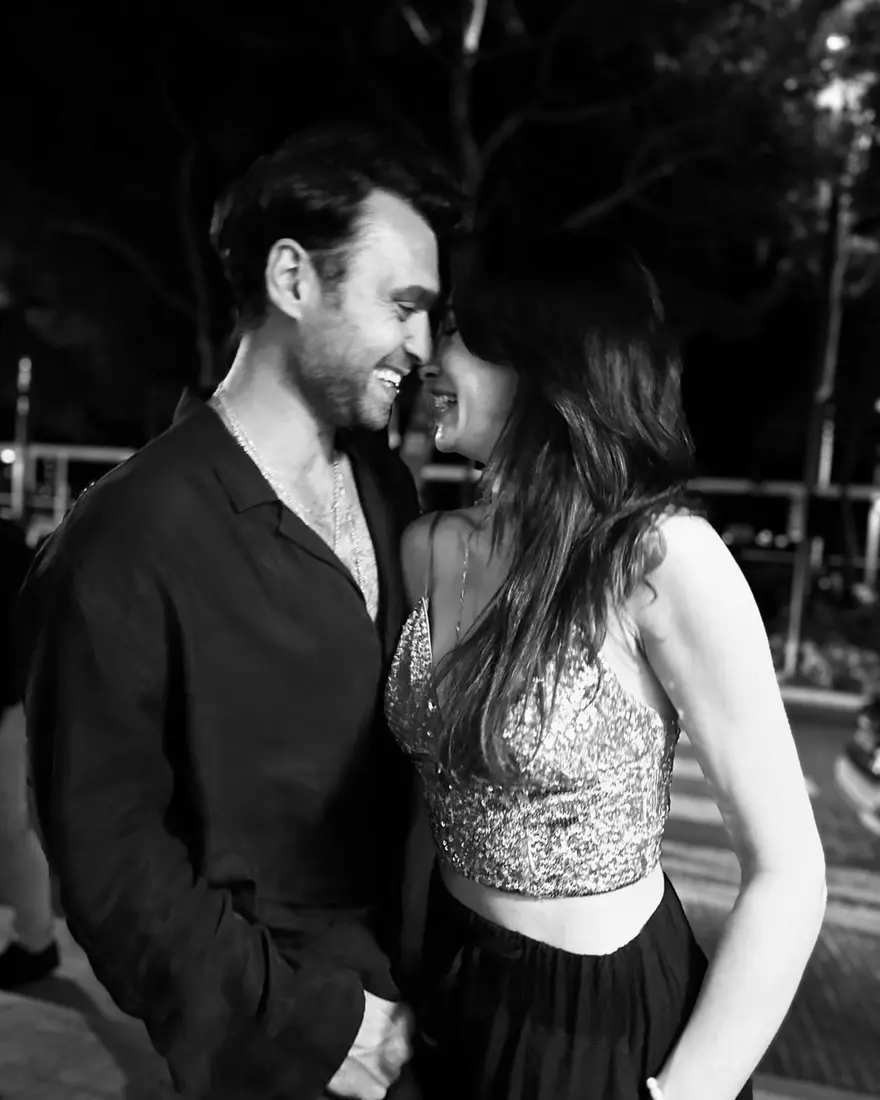 Birce Akalay ile aşk yaşayan Hakan Kurtaş'tan evlilik sorularına yanıt 1