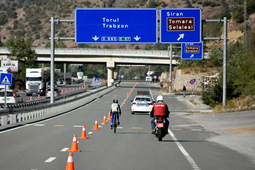 Türkiye Yol Bisikleti Yarışları tarihi İpek Yolu'nda başladı 5