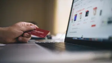 E-ticaret hacmi ilk 6 ayda 348 milyar liraya ulaştı